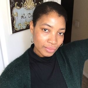 Meet your Posher, Nicole